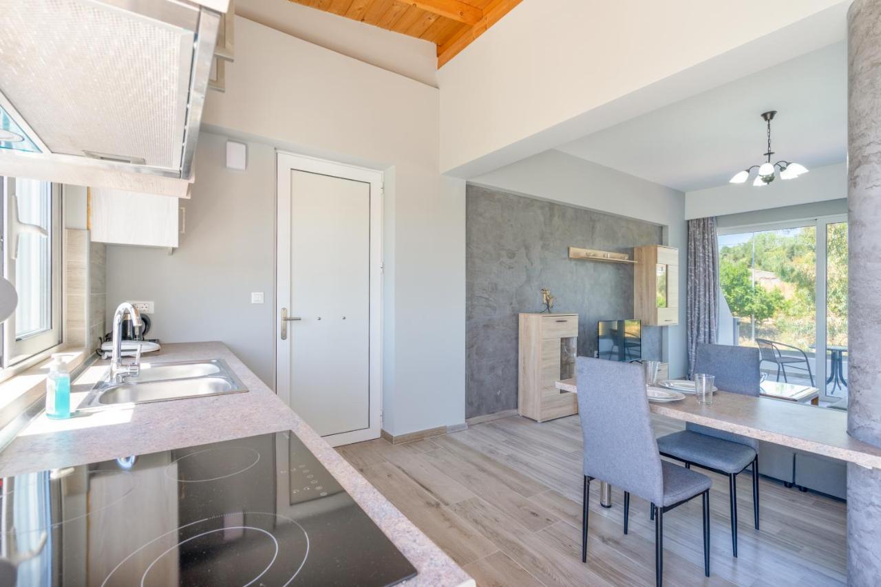 Aristos Garden Apartments Kalithies 外观 照片