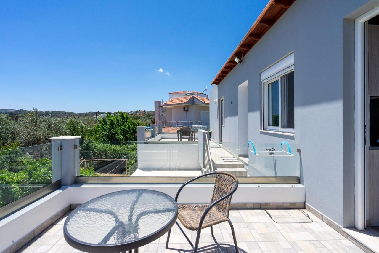 Aristos Garden Apartments Kalithies 外观 照片