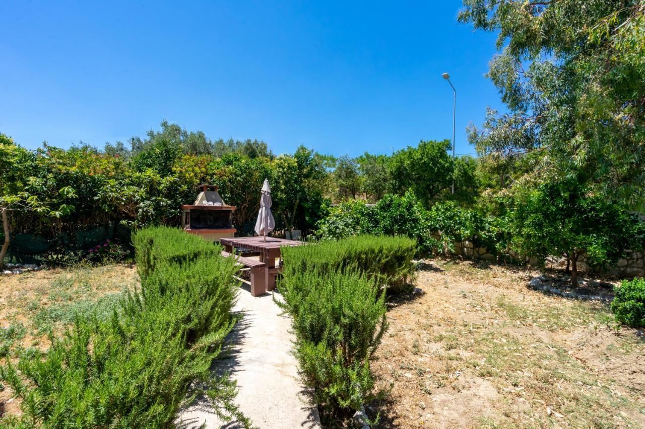 Aristos Garden Apartments Kalithies 外观 照片