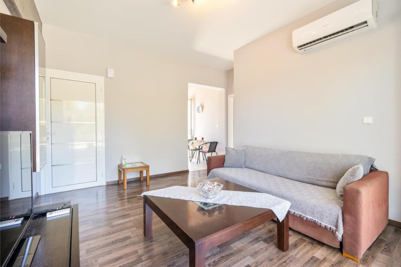 Aristos Garden Apartments Kalithies 外观 照片